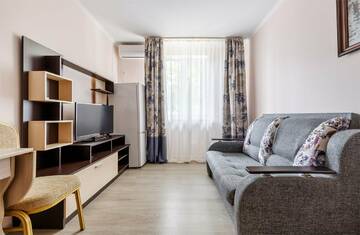 Четырехместный двухкомнатый в Гостинице Сашенька