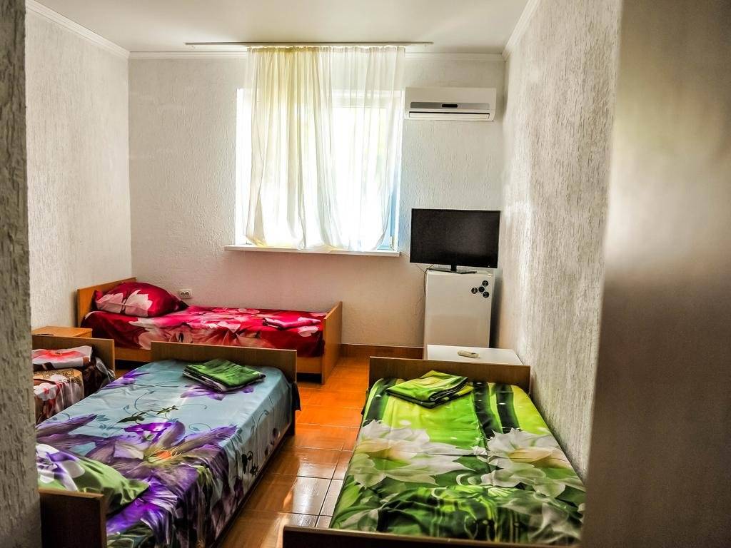 Гостевой дом сашенька южная озереевка. Гостиница акватория южная озереевка. Сашенька южная озереевка. Гостиница южная озереевка новороссийск. Отель сашенька в южной озереевке.